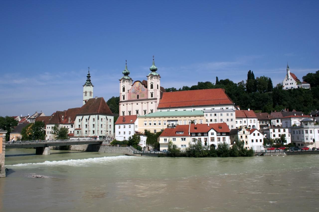 Vitus Steyr Hotel & Spa Suites Экстерьер фото